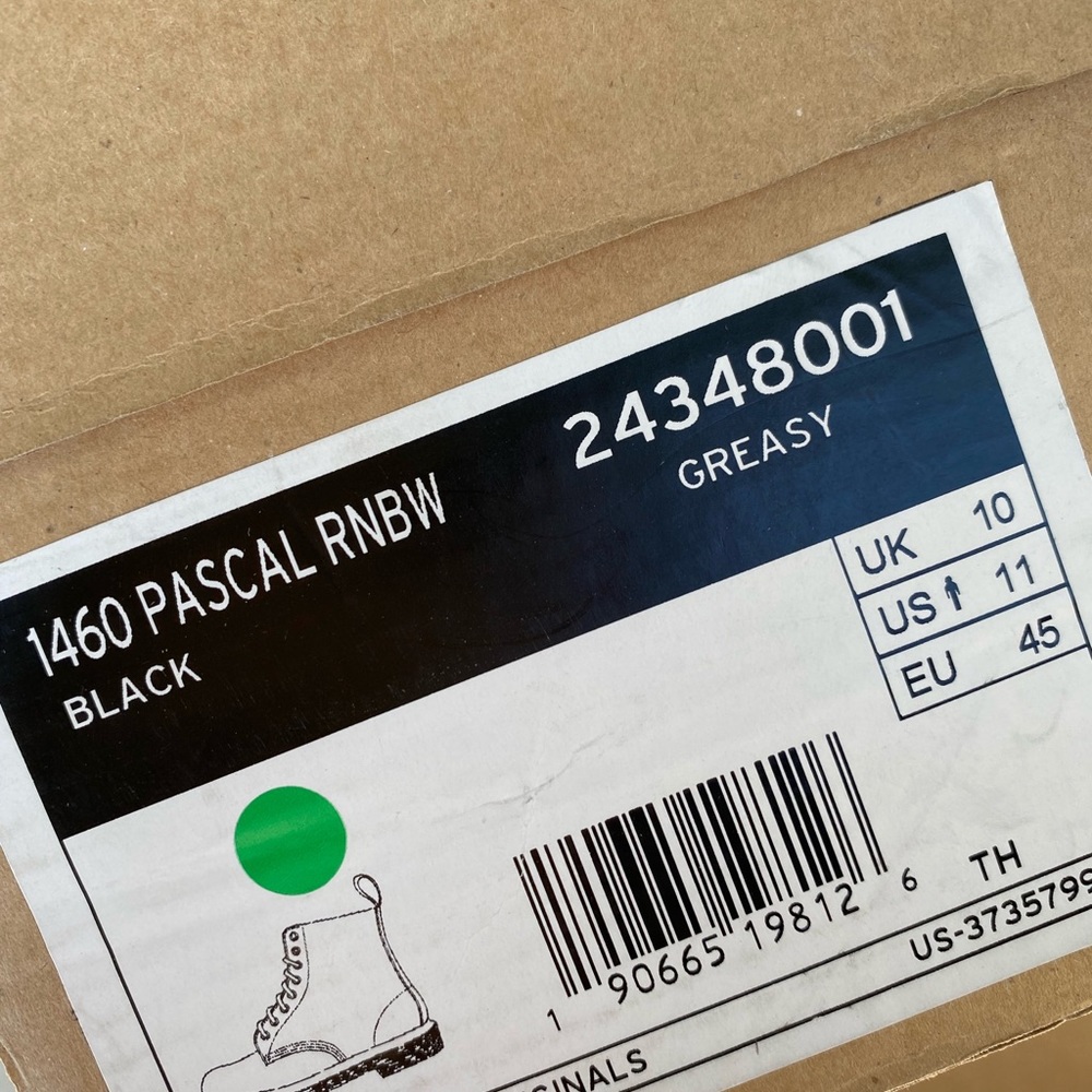 🔥Dr. Martens 1460 Multicolor Stitch 8-Eye Boot - Picture 5 of 5